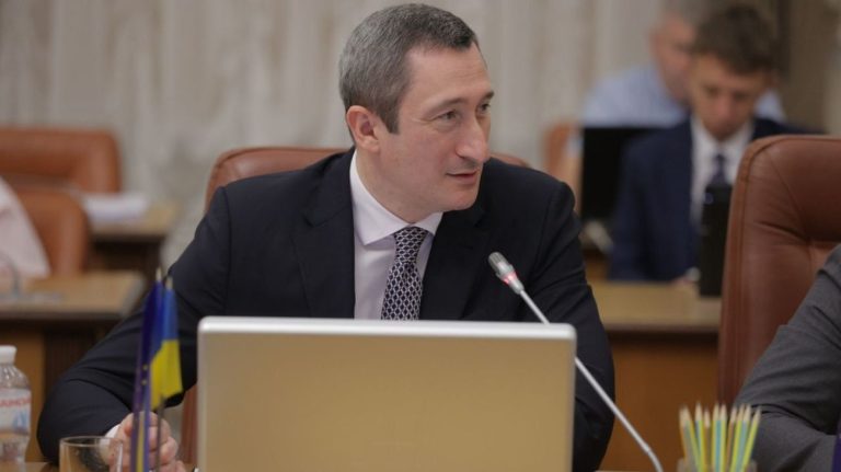 Компанія DIM припинла співпрацю з маркетологиню, яка внесла 44 млн застави за Чернишова