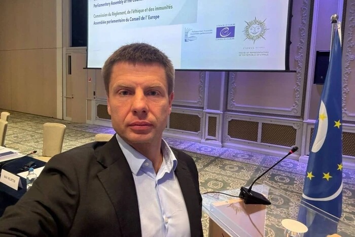 «Ідеального документа не буде». Нардеп Гончаренко пояснив, чому вимагає прийняти нинішній «мирний план»