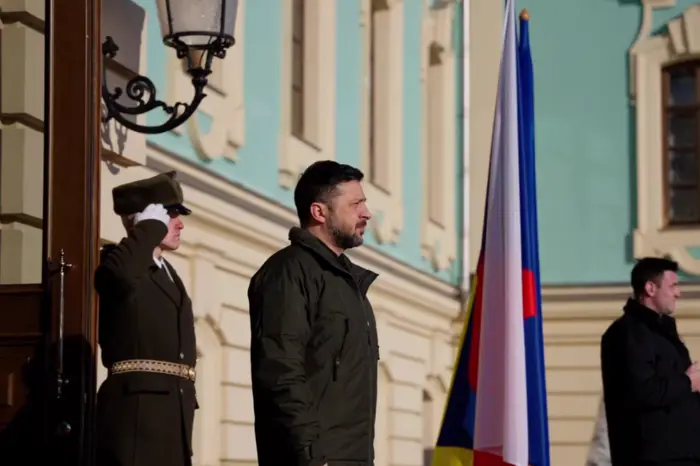 До сьогоднішнього ранку у України не було ракет до систем ППО – Зеленський