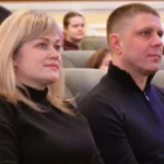 Нардеп, який здав Тимошенко НАБУ, знайшовся на виставі «Аліса в країні чудес» (фото)