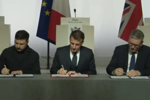 Лідери України, Франції та Британії підписали декларацію про розгортання західних військ