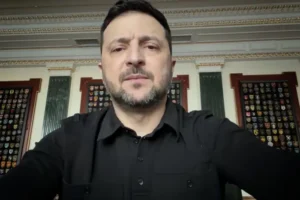 Президент пояснив, до чого призведе вихід ЗСУ з Донбасу