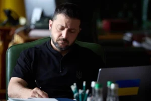 Зеленський запровадив санкції проти 91 танкера тіньового флоту РФ