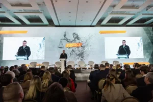 «Третього варіанту немає». Буданов пояснив, чим закінчаться переговори з росіянами