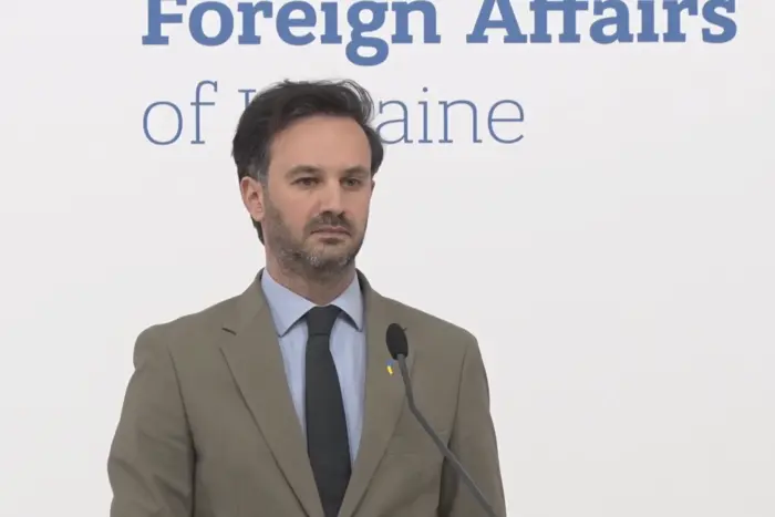 Угорщина втратить понад $1 млрд через зупинку постачання газу до України – МЗС