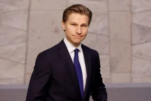 Фінляндія вимагає гарантій: замовлена у США зброя має надходити до України