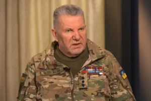 Кучма може зателефонувати Путіну, але цього не зробить. Ексрадник озвучив причину