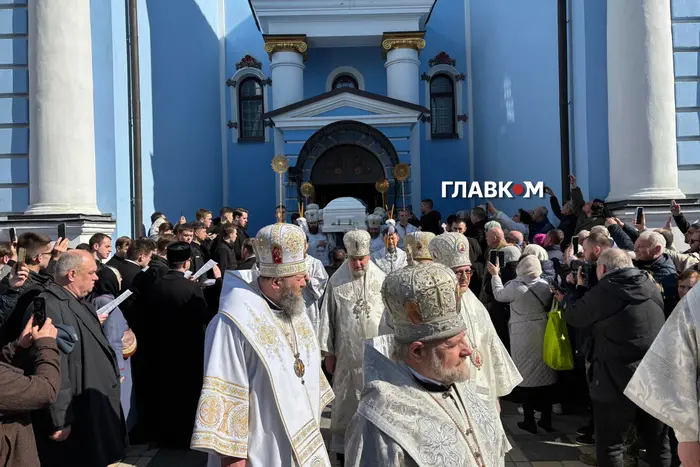Українські політики назвали подію, яка має стати найкращим «пам’ятником» для Патріарха Філарета