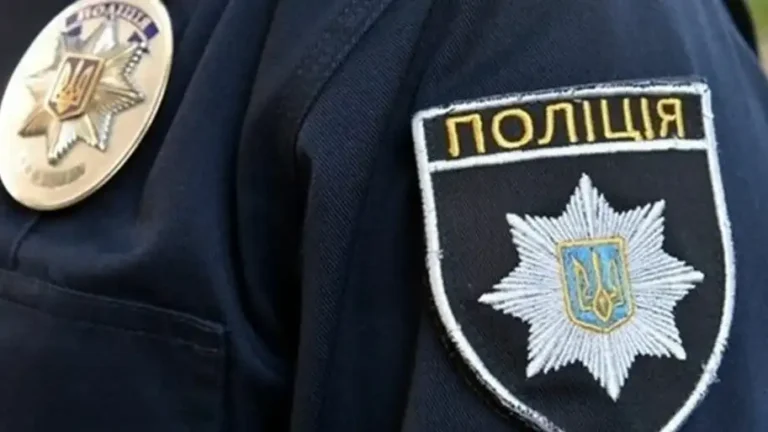 Виганяли людей з будинків, розстрілювали на вулиці та спалювали тіла – слідчі поліції скерували до суду справу командира рф, причетного до вбивства 17 цивільних у Бучі