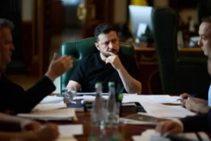 Зеленський доручив підготувати спеціальну санкційну операцію проти РФ