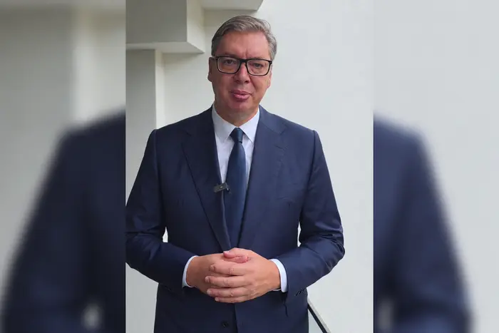 Президент Сербії Вучич прибув на саміт «Карпатської вісімки»